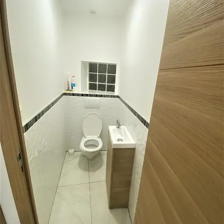 V4 - Chambre Double - 5 Minutes Du Luxembourg Villerupt