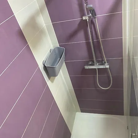 Homestay V4 - Chambre Double - 5 Minutes Du Luxembourg Villerupt