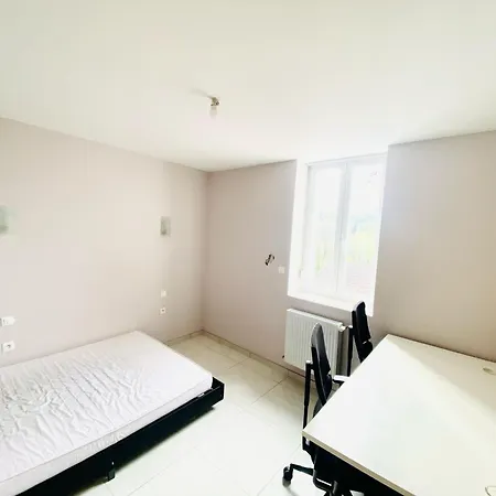 Hotel V4 - Chambre Double - 5 Minutes Du Luxembourg