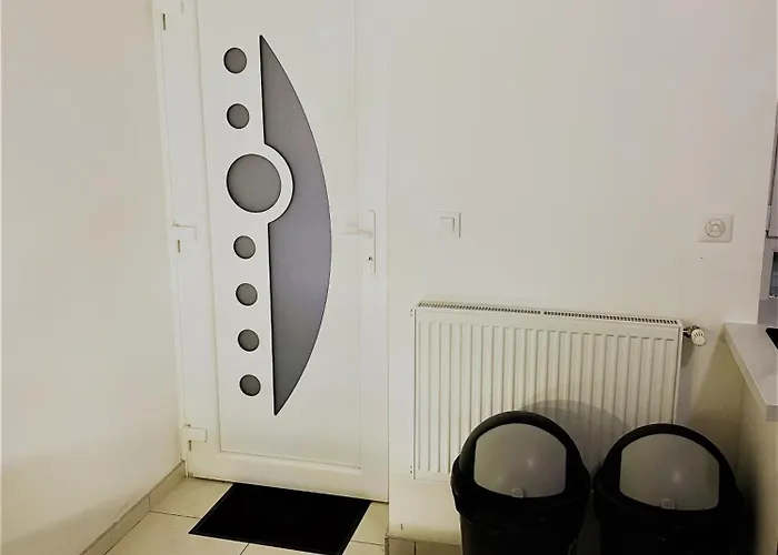 V4 - Chambre Double - 5 Minutes Du Luxembourg Hotel *