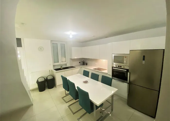 V4 - Chambre Double - 5 Minutes Du Luxembourg Villerupt