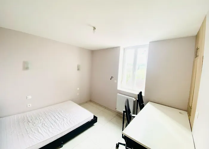 Hotel V4 - Chambre Double - 5 Minutes Du Luxembourg